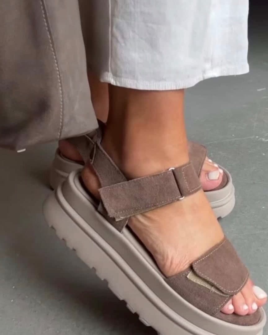 Ugg, горіх